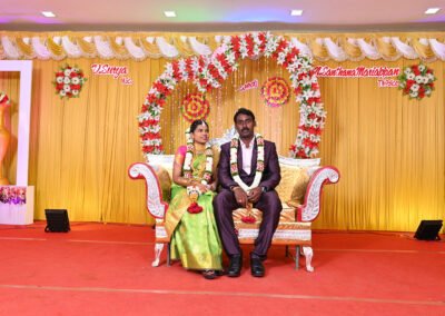 Santhana Mariappan weds Surya wedding photo in Sankarankovil