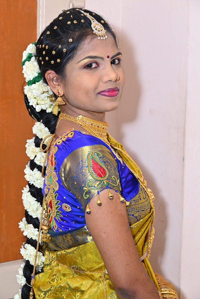 Santhana Mariappan weds Surya wedding photo in Sankarankovil